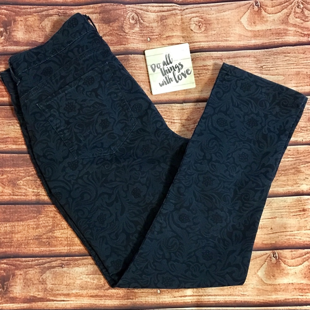 EUC Lee Easy Fit Sz 16M Patterned Skinny Jeans